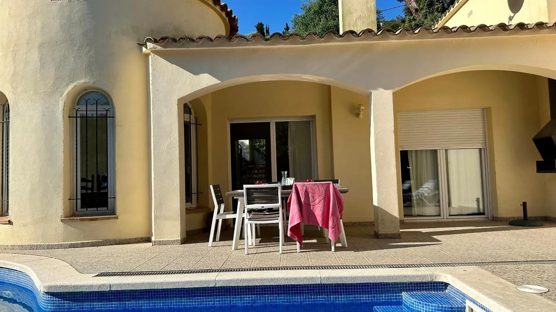 Villa Mas Mato 110 - Casa Con Piscina Muy Cerca De Sa Riera à Isla Roja
